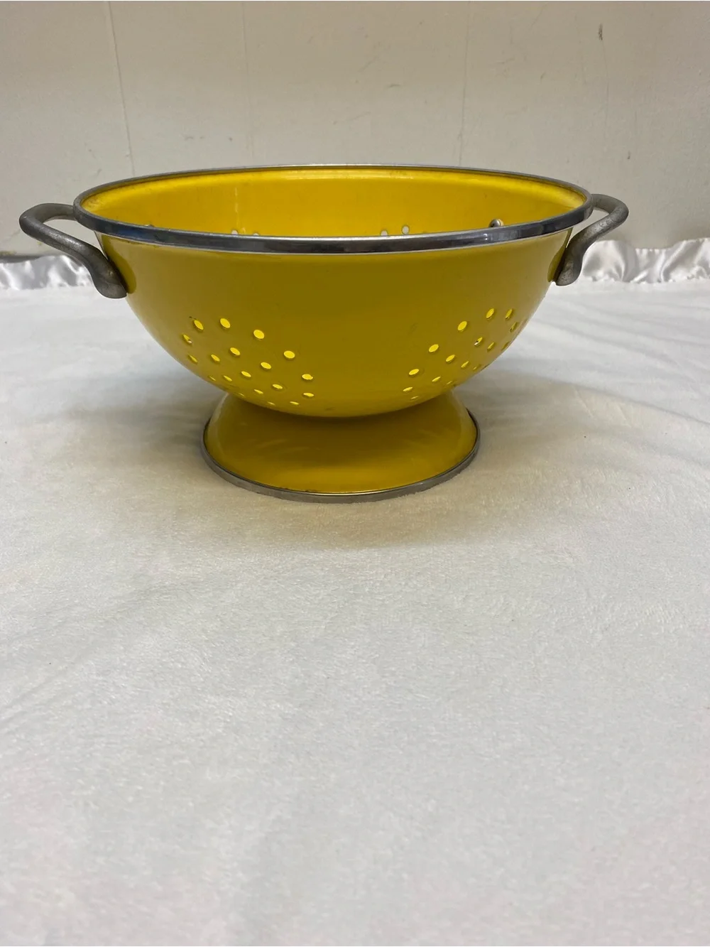 Multi purpose 1 quart colander strainer